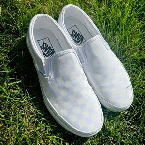 VANS Slip On - White Checkered Pattern - Size 6.5 WM/5 M